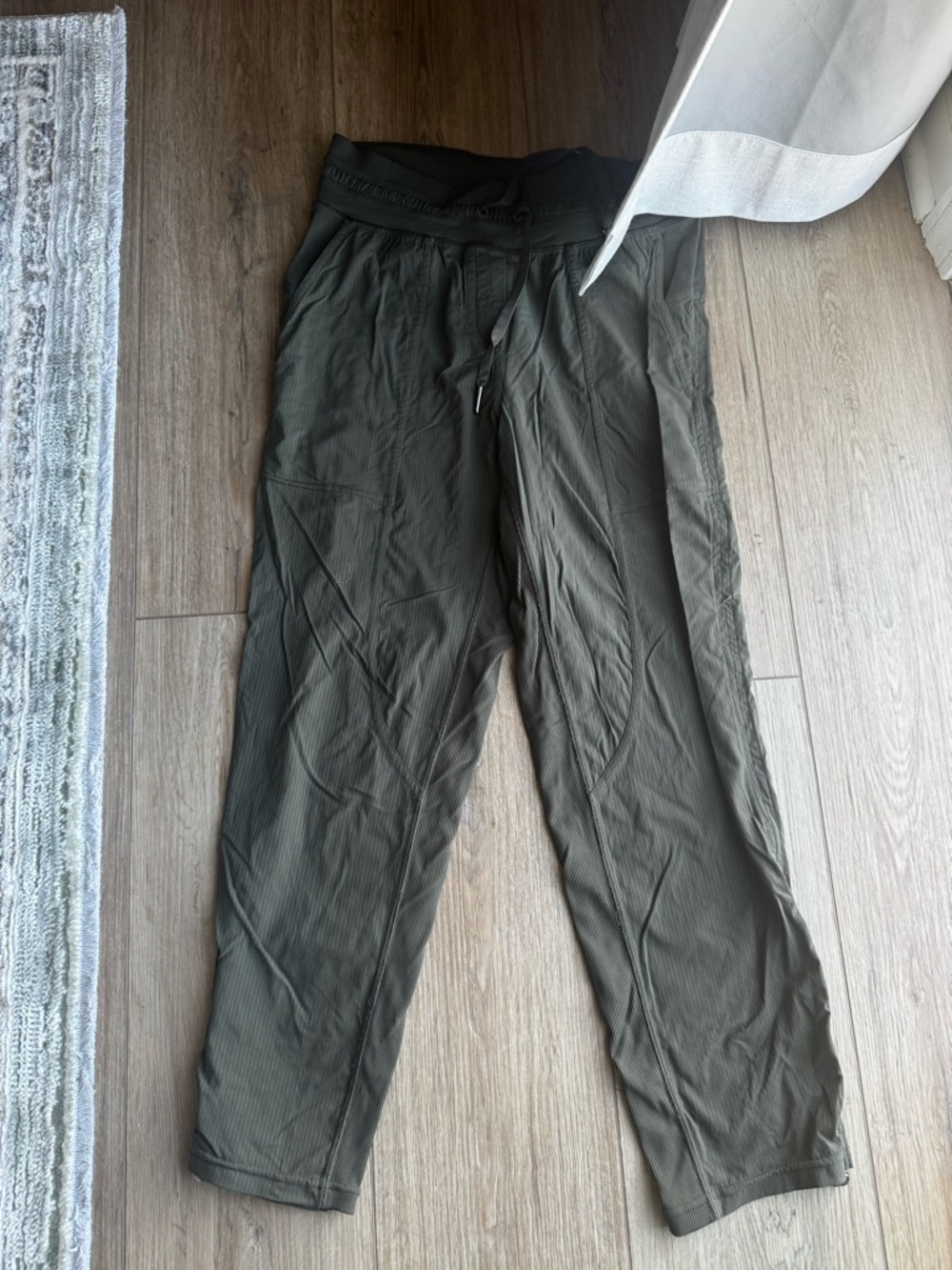 lululemon athletica Olive Green Lightweight Dance Studio Cropped Pants